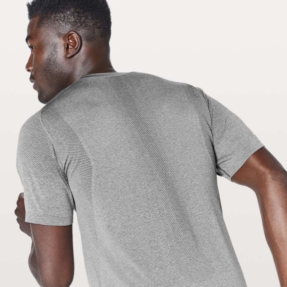 Lululemon Metal Vent Tech Short Sleeve - Picture 4 of 11